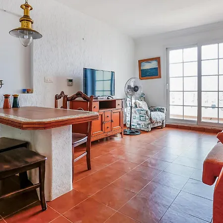 Beautiful Apartment In Torrevieja With Wifi *
