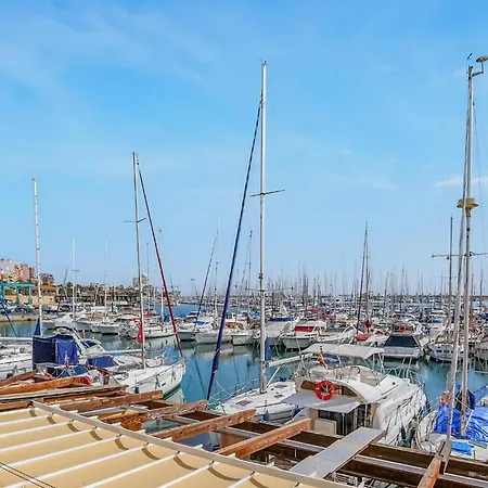 Beautiful Apartment In Torrevieja With Wifi Appartement